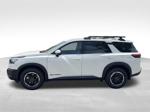 2025 Nissan Pathfinder Rock Creek 4WD