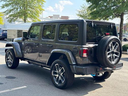Granite Crystal Metallic Clearcoat 2024 Jeep Wrangler 4xe Sport S