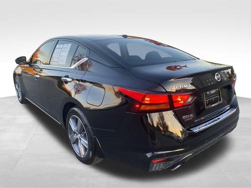 2021 Nissan Altima 2.5 SL