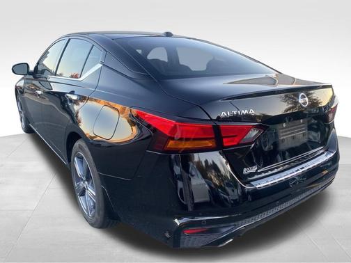 2021 Nissan Altima 2.5 SL