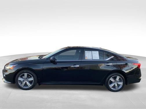 2021 Nissan Altima 2.5 SL