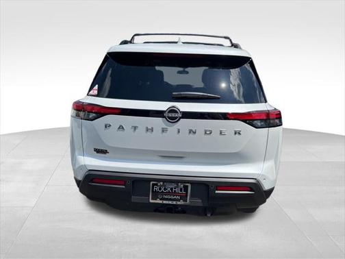2025 Nissan Pathfinder SV FWD