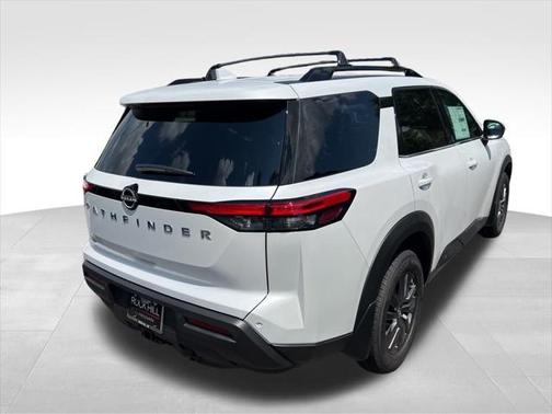 2025 Nissan Pathfinder SV FWD