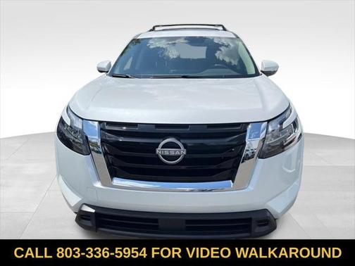 2025 Nissan Pathfinder SV FWD