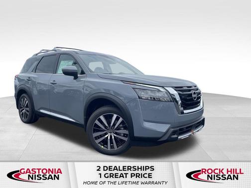 2025 Nissan Pathfinder Platinum FWD