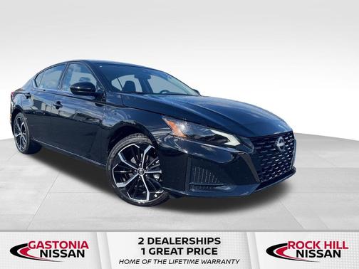 2025 Nissan Altima SR FWD