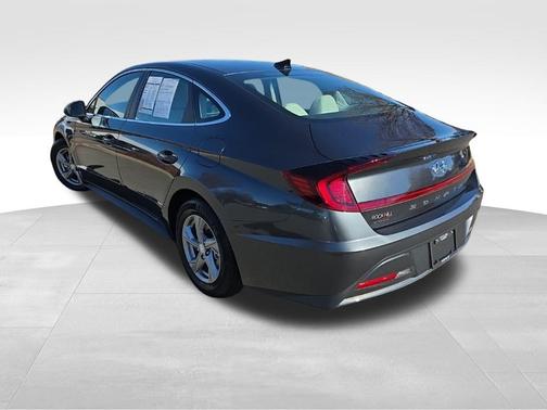 2023 Hyundai SONATA SE