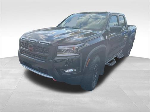 2025 Nissan Frontier PRO-X