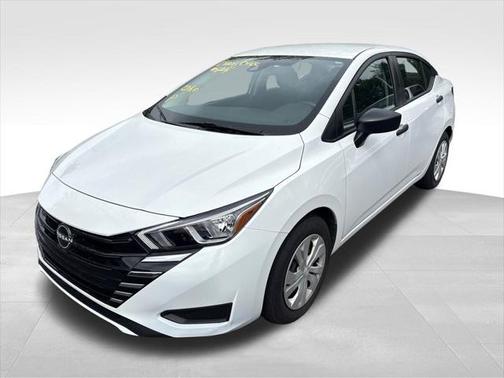 2023 Nissan Versa 1.6 S