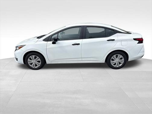 2023 Nissan Versa 1.6 S