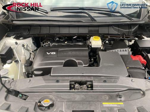 2023 Nissan Pathfinder SL FWD