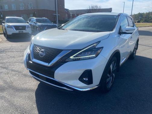 2024 Nissan Murano SL FWD