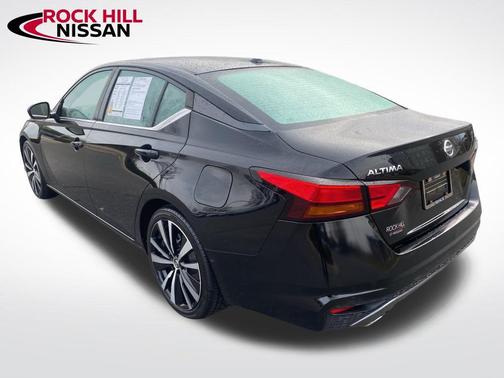 2021 Nissan Altima SR FWD