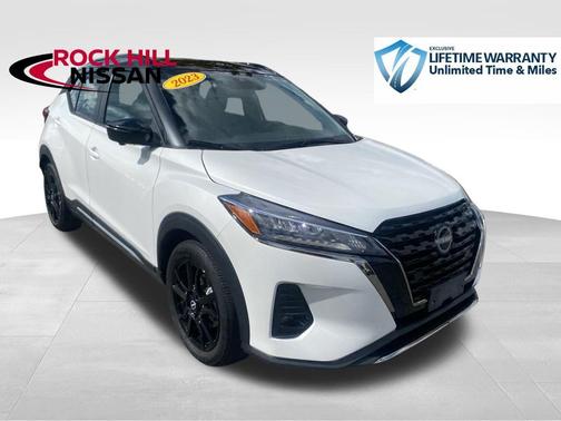 2023 Nissan Kicks SR