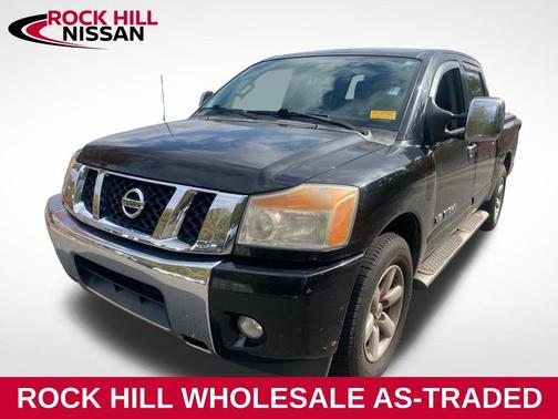 2014 Nissan Titan SV