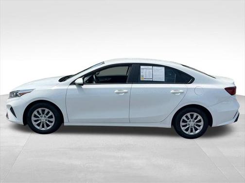 2023 Kia Forte LX