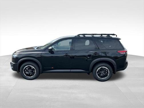 2025 Nissan Pathfinder Rock Creek 4WD
