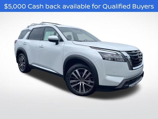 2025 Nissan Pathfinder Platinum 4WD