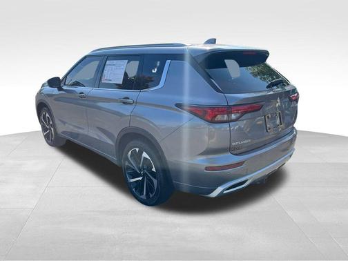 2022 Mitsubishi Outlander SEL 2.5 2WD