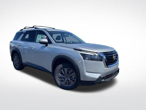 2025 Nissan Pathfinder SV FWD