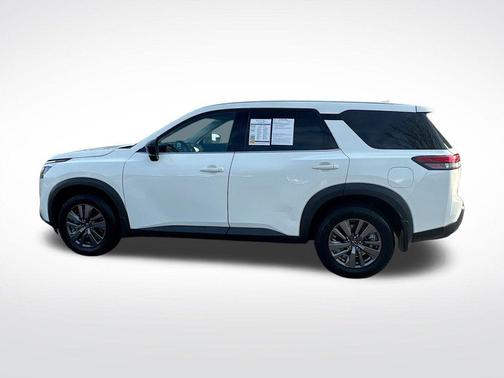 2023 Nissan Pathfinder S 4WD