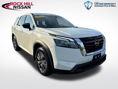 2023 Nissan Pathfinder S 4WD