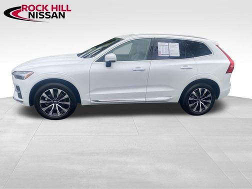 2023 Volvo XC60 B5 Plus Bright Theme