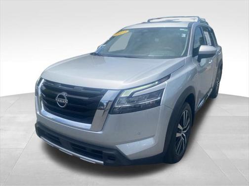 2023 Nissan Pathfinder Platinum 4WD