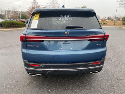 2025 Buick Enclave Preferred FWD