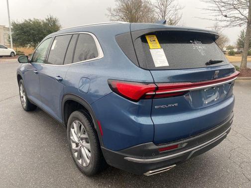 2025 Buick Enclave Preferred FWD