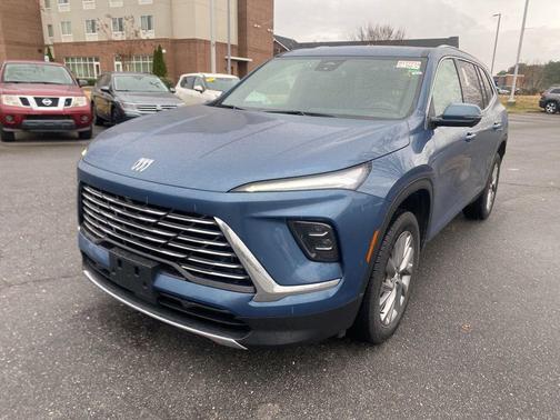 2025 Buick Enclave Preferred FWD