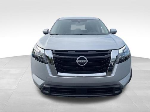 2025 Nissan Pathfinder SV FWD