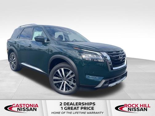 2025 Nissan Pathfinder Platinum 4WD