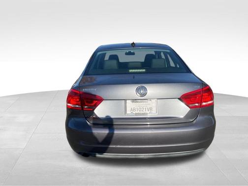 2014 Volkswagen Passat 1.8T S
