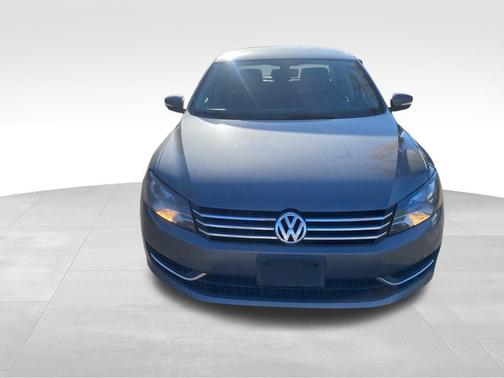 2014 Volkswagen Passat 1.8T S