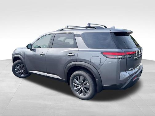 2025 Nissan Pathfinder SV FWD