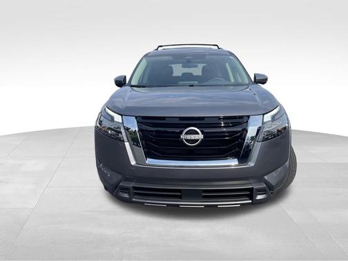 2025 Nissan Pathfinder SV FWD