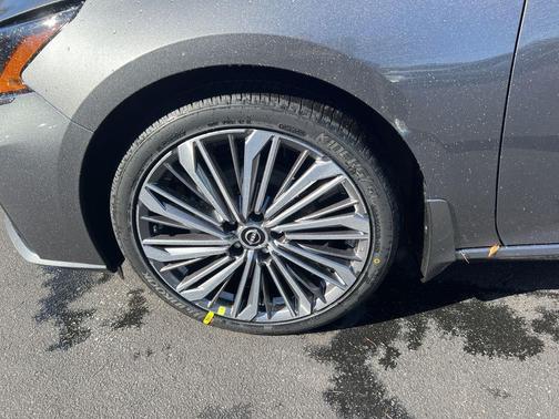 2025 Nissan Altima 2.5 SL