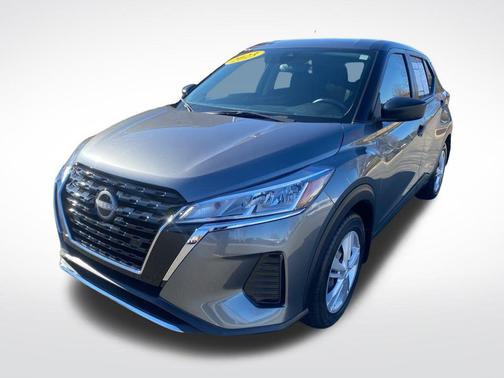 2023 Nissan Kicks S
