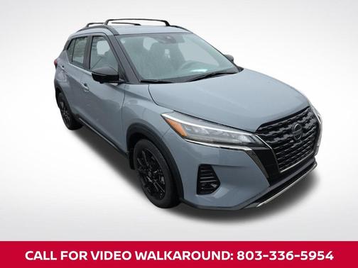 2021 Nissan Kicks SR