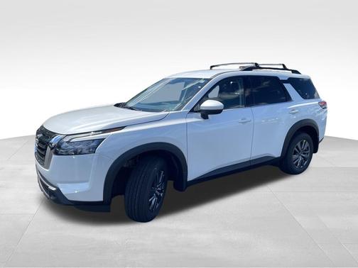 2025 Nissan Pathfinder SV FWD