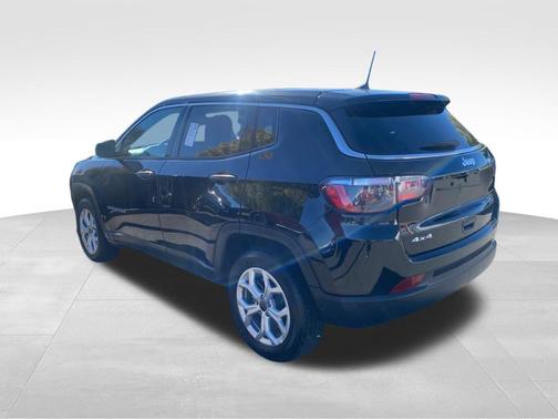 2025 Jeep Compass Sport