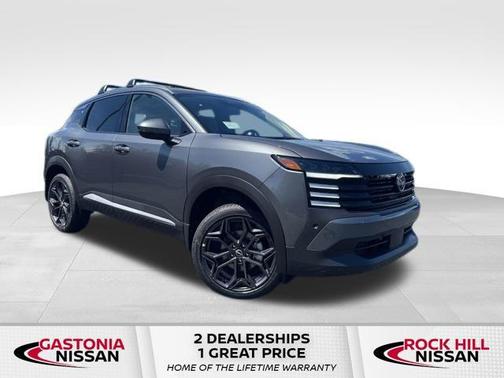 2025 Nissan Kicks SR