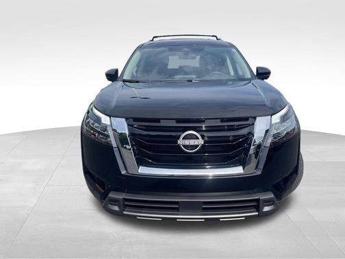 2025 Nissan Pathfinder SV FWD