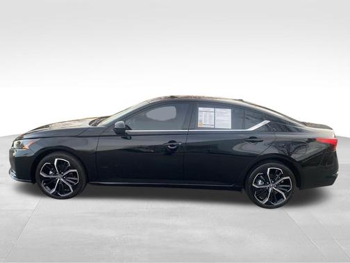 2024 Nissan Altima SR Intelligent AWD