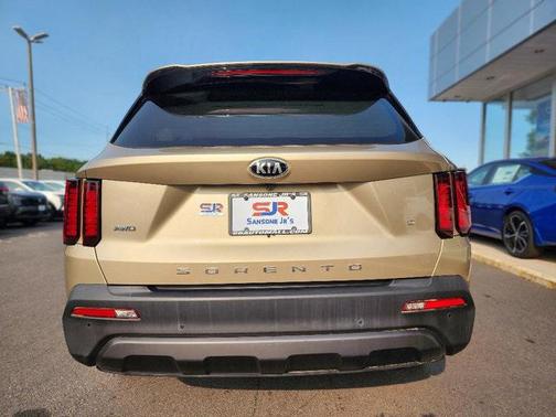 2021 Kia Sorento S