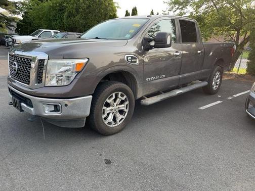 2016 Nissan Titan XD SV