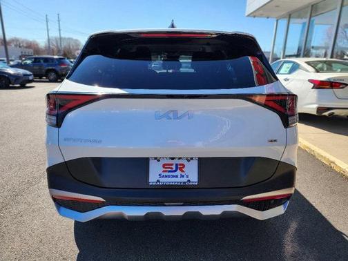 2023 Kia Sportage LX
