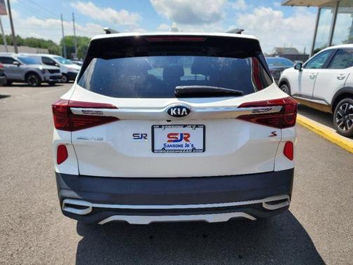 2021 Kia Seltos S