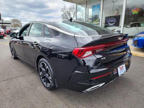 2023 Kia K5 GT-Line